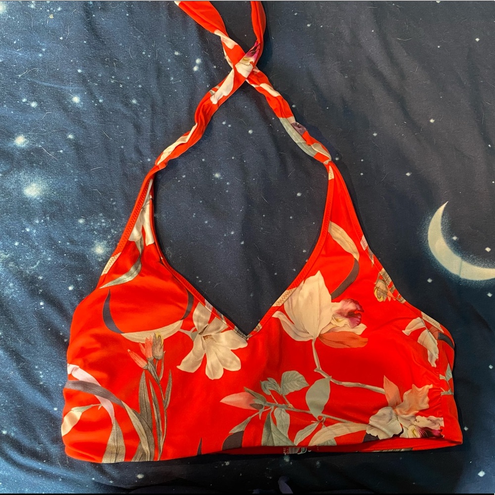 Athleta•Floral Bikini Top•Size Ds